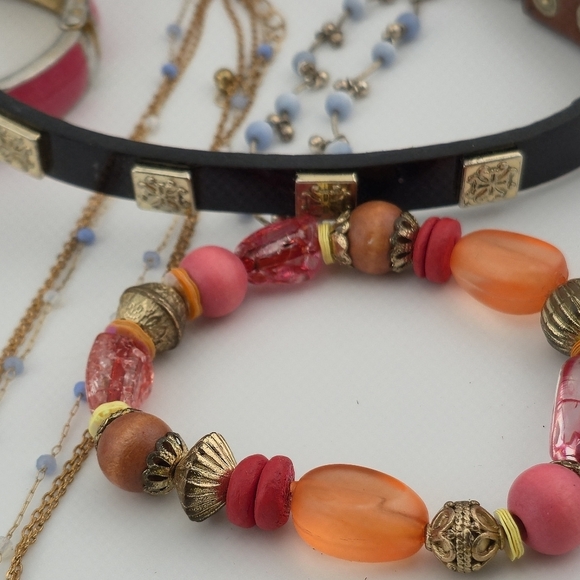 Mystery Jewelry Lot | Bulk Gift Bundle | Reseller Treasure Hunt Fun - Picture 5 of 6